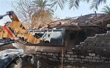 محافظ أسيوط: تنفيذ 48 حالة إزالة ضمن حملات الموجة الـ30 للتصدي للتعديات على أملاك الدولة