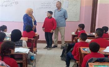 مدير تعليم المراغة تتابع مدارس البهاليل.. انتظام الدراسة وجاهزية الفصول وتفعيل الأنشطة