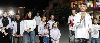 غناء وتراث ومواهب.. "شارع الفن" يواصل لياليه في ميدان المحطة بأسوان
