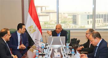 وزير الكهرباء يبحث مع مسئولي شركة «هيدروفولتا» البلجيكية التعاون بمجالات أنظمة المعالجة الكهروكيميائية للمياه