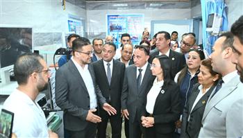محافظ البحيرة تفتتح الأقسام والعيادات المطورة بمستشفى إدكو لتعزيز جودة الخدمات المقدمة للمواطنين