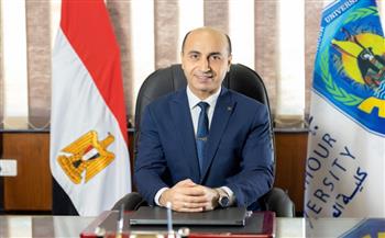 رئيس جامعة دمنهور: انتظام الدراسة في أول أيام العام الجامعي وتنظيم برامج تعريفية واستقبال حافل للطلاب