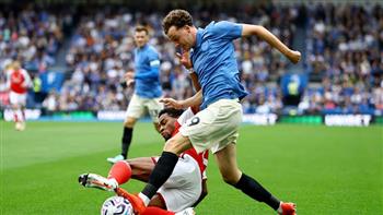  الدوري الإنجليزي.. انطلاق مواجهة آرسنال أمام برايتون  