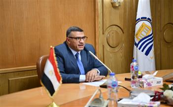 محافظ قنا: توفير 60 خطا للسيرفيس للربط بين قنا الأم وقنا الجديدة
