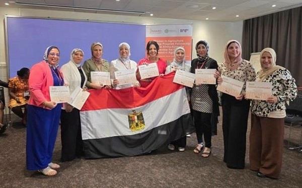 قومي المرأة يهنئ قيادات وباحثات مصريات لاختيارهن ضمن زمالة «المرأة في القيادة الزراعية»