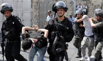 الاحتلال يعتقل رئيس بلدية ديربلوط وثلاثة فلسطينيين خلال تواجدهم في أراضيهم