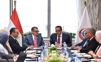 وزيرا الصحة والتخطيط يناقشان متابعة مشروعات القطاع الصحي ضمن خطة التنمية الاقتصادية والاجتماعية