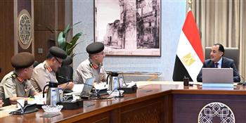 رئيس الوزراء يتابع الموقف التنفيذي والمالي لمشروعات "الهندسية" في الصحة والتعليم والإسكان