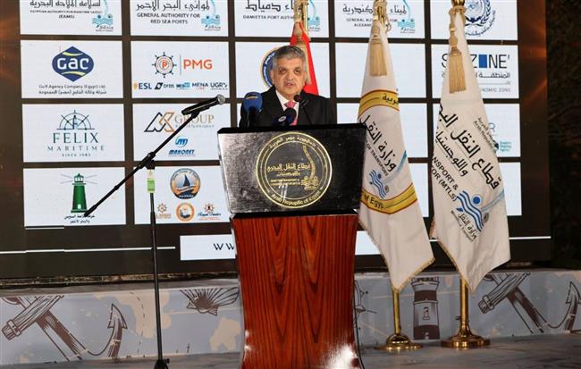 الفريق أسامة ربيع: قناة السويس أثبتت كفاءتها في تأمين سلاسل الإمداد العالمية رغم التحديات الدولية والإقليمية