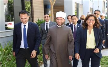 وزير الأوقاف: إعداد كوادر علمية وإدارية متميزة تمثل قيادات مستقبلية للوزارة