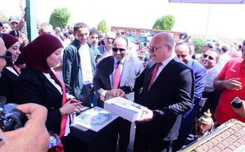جامعة سوهاج تفتح أبواب الأنشطة أمام الطلاب.. كرنفال للجوالة وبانوراما للمواهب والإبداع