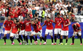 التذكرة تبدأ من 20 جنيهًا.. 40 ألف مشجع في مباراة منتخب مصر وأنجولا   