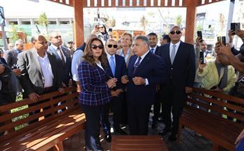 وزيرة التنمية المحلية والبيئة ومحافظ الدقهلية يفتتحان حديقة "كوكب الشرق" بالمنصورة   