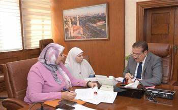 محافظ بورسعيد يعقد لقاءاته المتواصلة مع المواطنين لبحث مشكلاتهم