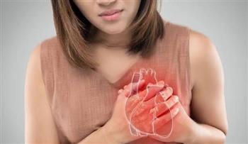 للنساء.. 4 أعراض مبكرة لأمراض القلب