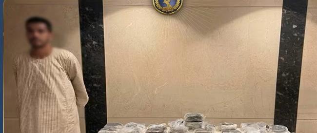 مصرع 4 عناصر جنائية شديدة الخطورة.. وضبط أكثر من 750 كيلو مخدرات و68 سلاحًا ناريًا   
