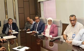 رئيس جامعة قنا يتابع تطوير منظومة "موارد" لتعزيز الحوكمة وكفاءة إدارة الموارد الذاتية
