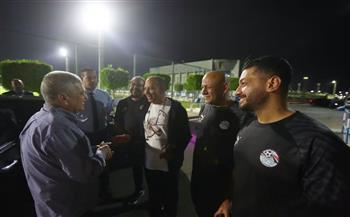 الفريق أسامة ربيع يلتقي الشربيني والجهاز الفني لمنتخب الشباب   