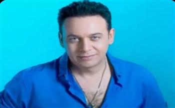 مصطفى قمر يحتفل بعيد ميلاده