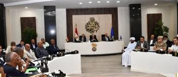 محافظ أسوان يشدد على الإسراع بملفات التصالح والمتغيرات المكانية