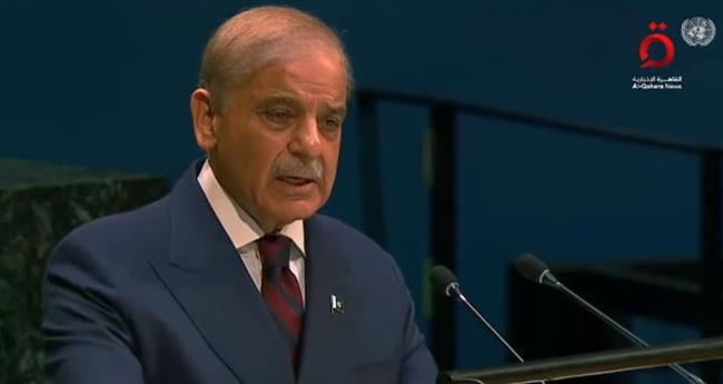 رئيس وزراء باكستان: جمعنا بين الولايات المتحدة وإيران في إسلام آباد لوضع حد للتوترات