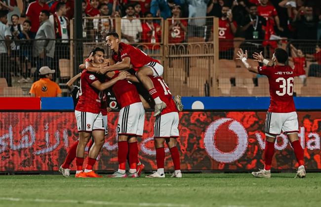 الدوري الممتاز.. الأهلي يواصل انتصاراته ويحقق فوزًا صعبًا على سموحة
