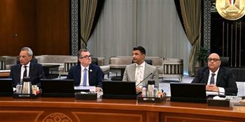 الاقتصاد المصري يحقق نموًا 5.1% خلال 2025/2026.. الصناعة والاتصالات وقناة السويس تقود التعافي