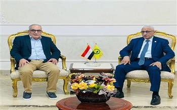  محافظ شمال سيناء يستقبل رئيس الهيئة العامة للتأمين الصحي