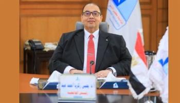 رئيس جامعة كفر الشيخ يوجه بصرف مكافأة إثابة 1500 جنيه للعاملين لجهودهم غير العادية في الاستعداد للعام الدراسي 