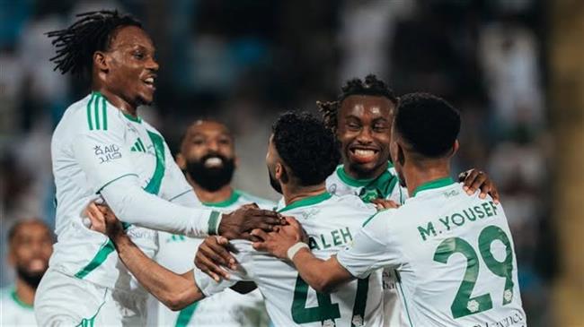 الدوري السعودي.. التشكيل المتوقع لفريق أهلي جدة أمام الرياض بمشاركة تريزيجيه  