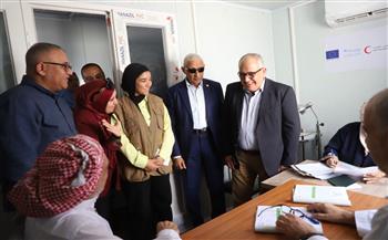 متابعة الخدمات الطبية بمجمع العريش الطبي خلال زيارة محافظ شمال سيناء ورئيس هيئة التأمين الصحي