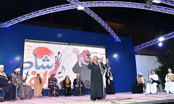 الفرح السيوي يزين حفلات "شاطئ الفن" بمطروح