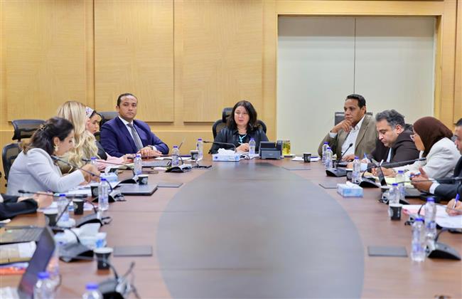 نائبة وزيرة التضامن تستعرض إنجازات تشغيل 47 مركزًا لتنمية الأسرة والطفولة بقرى "حياة كريمة"