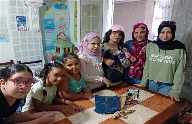 ورش فنية وإبداعية ببيت ثقافة القباري بالإسكندرية