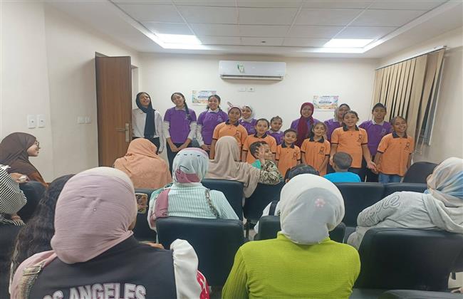 عروض فنية لفرقتي كورال الطفل والفنون الشعبية بقصر ثقافة الطفل بسوهاج
