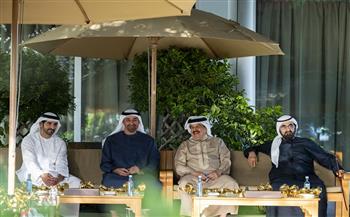 الرئيس الإماراتي وعاهل البحرين يبحثان عددا من القضايا الإقليمية والدولية المشتركة