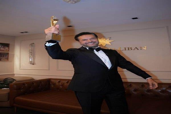 راغب علامة بعد تكريمه في "موريكس دور 2026": «رغم هالمشوار كله.. بعد في لحظات بتخلّي القلب يدق»   
