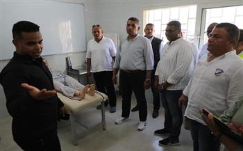 محافظ البحر الأحمر يوجه برفع كفاءة مدرسة التمريض والمعهد الفني الصحي بمرسى علم ودعمهما بالرقمنة