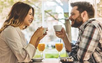 في اللقاء الأول.. 5 تفاصيل يلاحظها شريكك المحتمل دون إدراكك