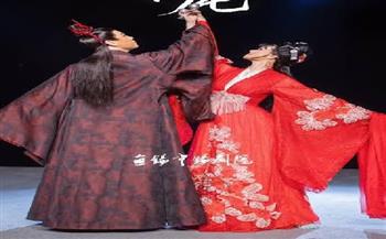 مهرجان القاهرة للمسرح التجريبي33| من الصين عرض «لياوتشاي: الذيل الأرجواني» يقدم عالم البشر مع أرواح الثعالب