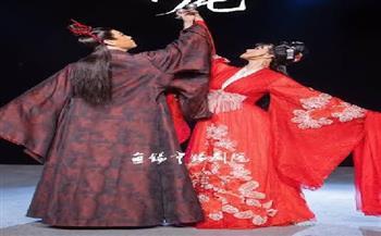 مهرجان القاهرة للمسرح التجريبي33| من الصين عرض «لياوتشاي: الذيل الأرجواني» يقدم عالم البشر مع أرواح الثعالب