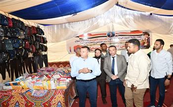 محافظ أسوان يفتتح معرض "أهلاً مدارس" الرئيسى ضمن 10 معارض بالمراكز والمدن