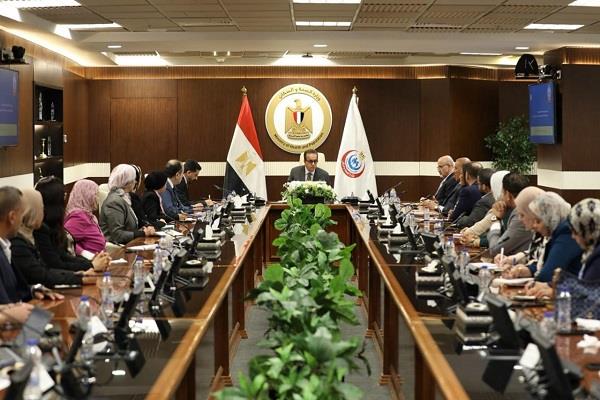 وزير الصحة يترأس الاجتماع الأول للجنة التوجيهية العليا لصوت المريض