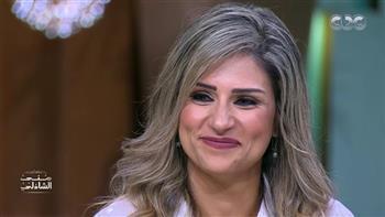 "كنت خايفة الناس تصدق".. آيات أباظة ترد على شائعات ارتباط زوجها عمرو محمود ياسين  