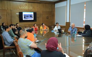 مهرجان القاهرة للمسرح التجريبي 33| ورشة «فهم المسرح المعاصر» سافاس باتساليديس يطرح أسئلة حول السياسات والجسد