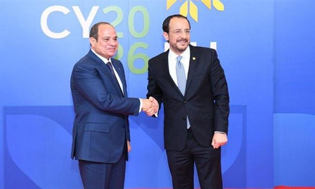 الرئيس السيسي ونظيره القبرصي يشاهدان عروضًا جوية متميزة في معرض العلمين الدولي للطيران والفضاء 2026