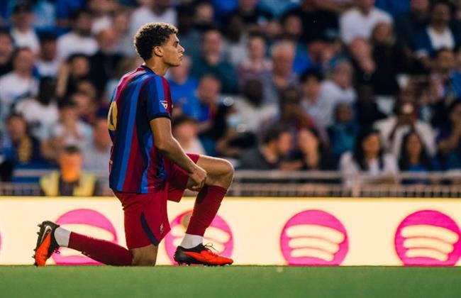 دوري أبطال أوروبا.. موقف حمزة عبد الكريم من تشكيل برشلونة المتوقع أمام فينورد  