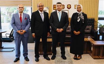 محافظ العقبة يشيد بالدور الإيجابي للعمالة المصرية وإسهاماتها في مسيرة التنمية والبناء