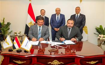توقيع اتفاقية بين أكاديميه مصر للطيران للتدريب وشركة أكرون للطيران لتوريد جهاز محاكاة لطائرات A320neo