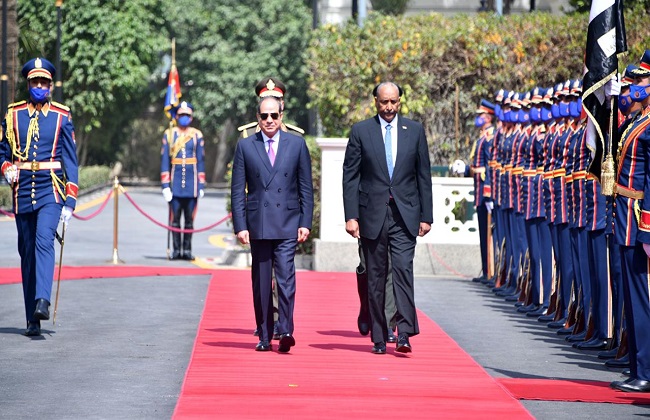 مراسم استقبال رسمية لرئيس مجلس السيادة السوداني بقصر الاتحادية